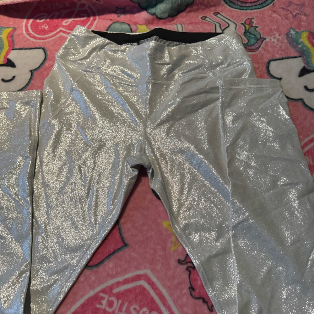 Victoria secret active